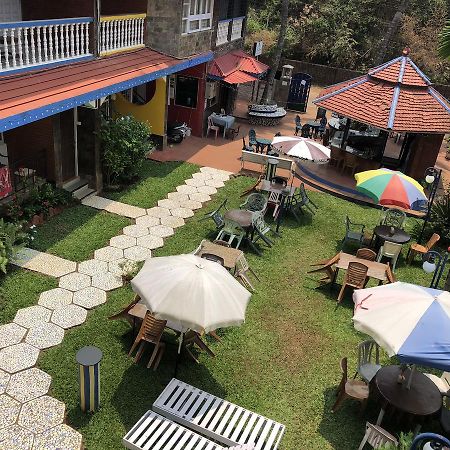 Peravel Beach Holiday Home 칸돌림 외부 사진