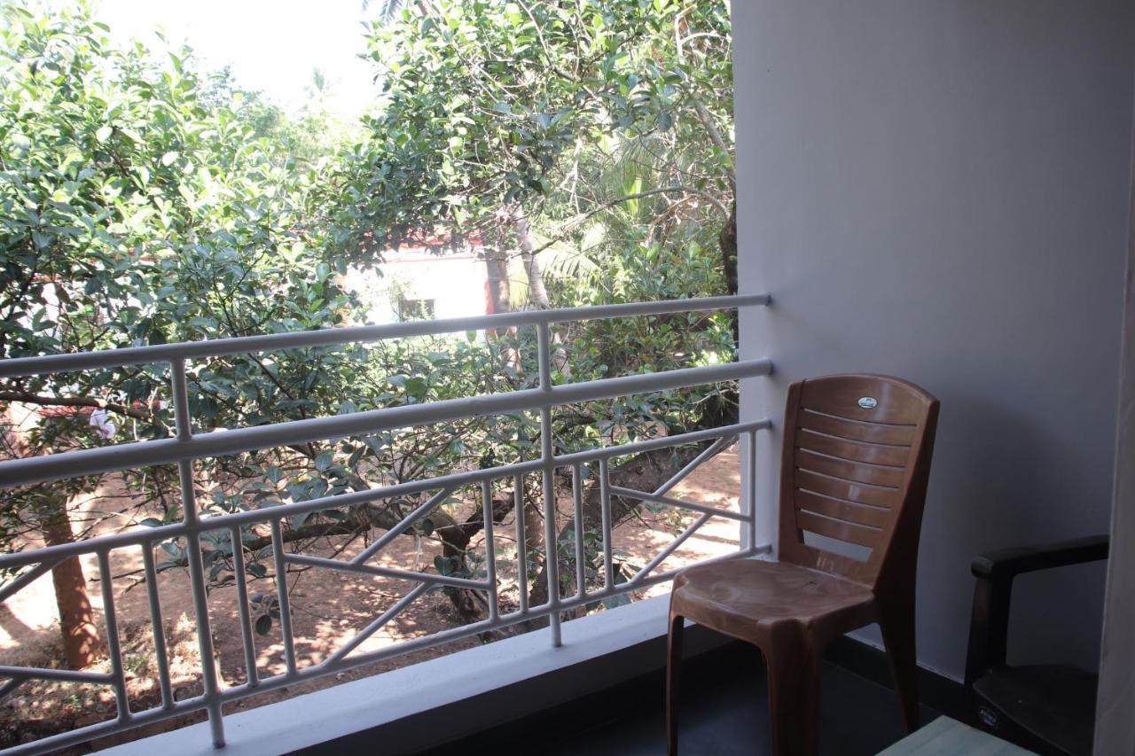 Peravel Beach Holiday Home 칸돌림 외부 사진