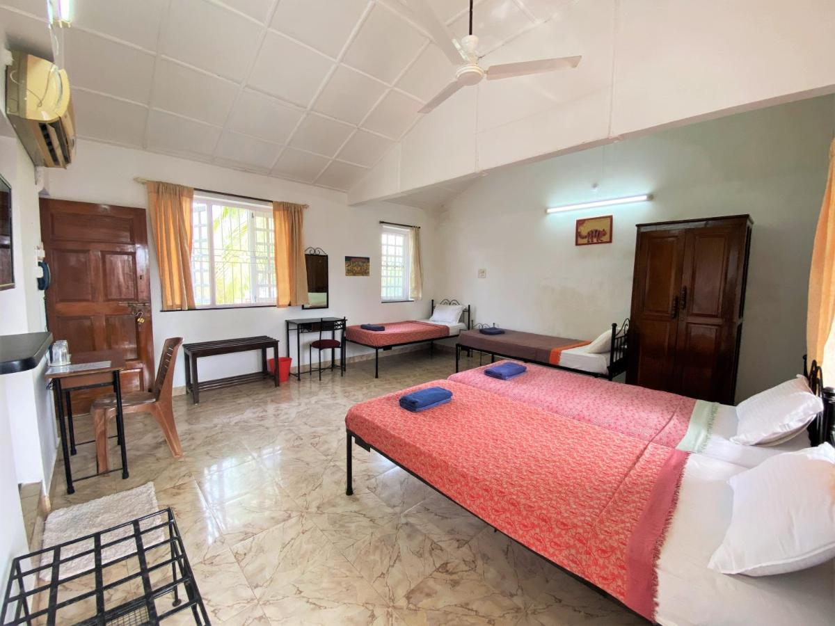 Peravel Beach Holiday Home 칸돌림 외부 사진