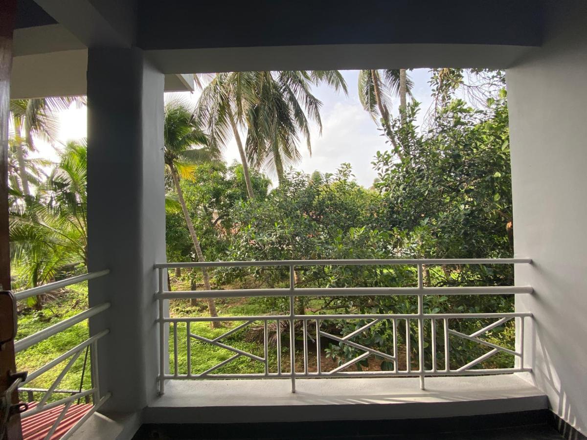 Peravel Beach Holiday Home 칸돌림 외부 사진