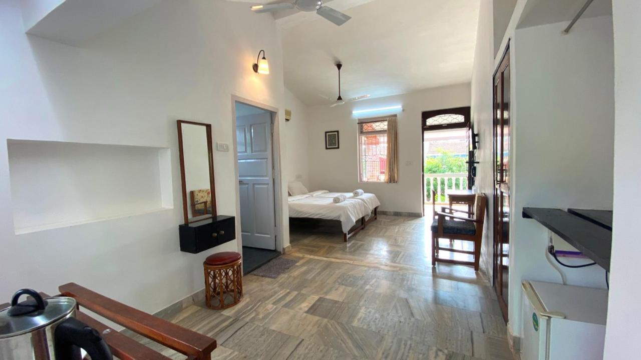 Peravel Beach Holiday Home 칸돌림 외부 사진