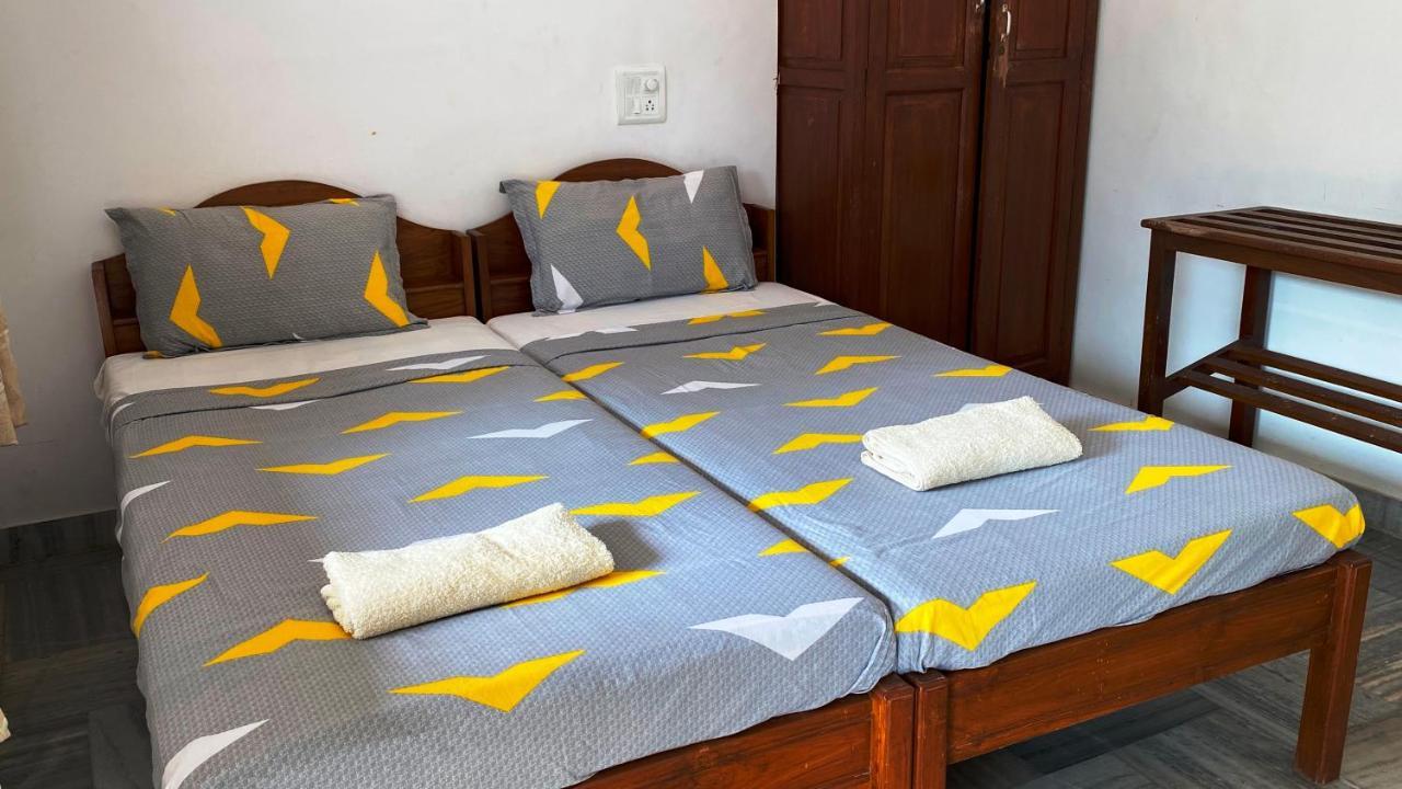 Peravel Beach Holiday Home 칸돌림 외부 사진