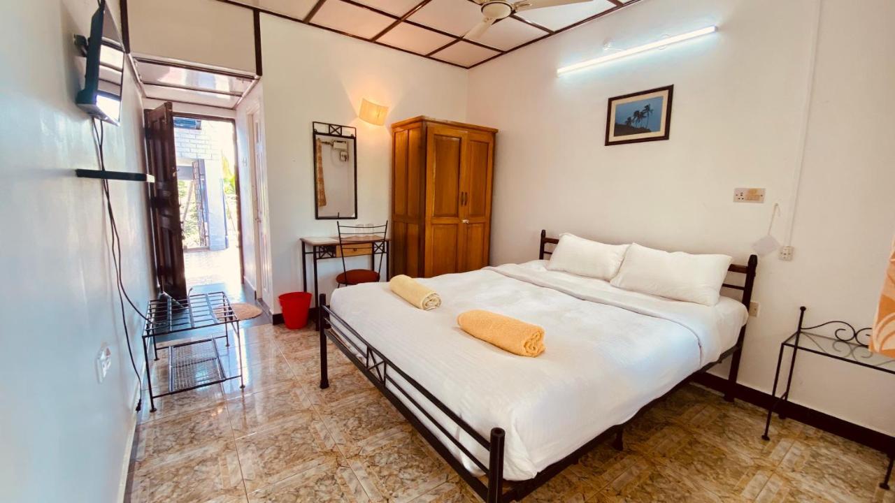 Peravel Beach Holiday Home 칸돌림 외부 사진