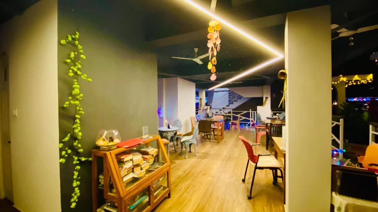 Peravel Beach Holiday Home 칸돌림 외부 사진