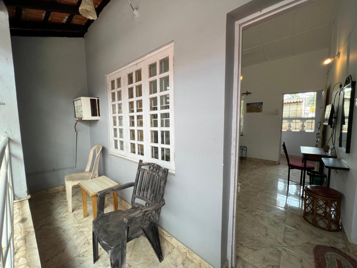 Peravel Beach Holiday Home 칸돌림 외부 사진